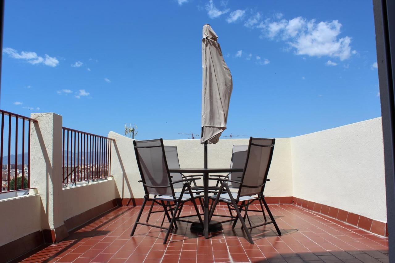 Beautiful Brand New 2 Bedroom Flat With Terrace Málaga Esterno foto