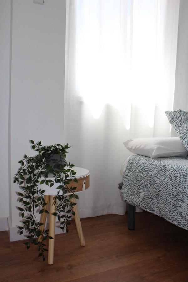 Beautiful Brand New 2 Bedroom Flat With Terrace Málaga Esterno foto